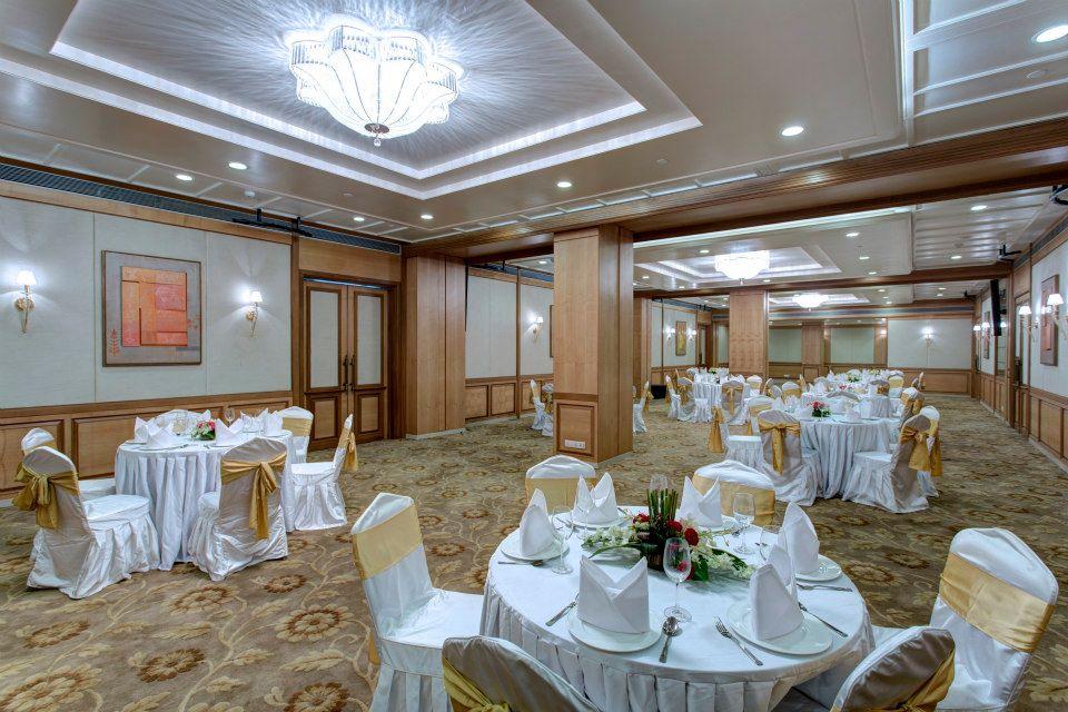 Royal Tulip Navi Mumbai Hotell Exteriör bild